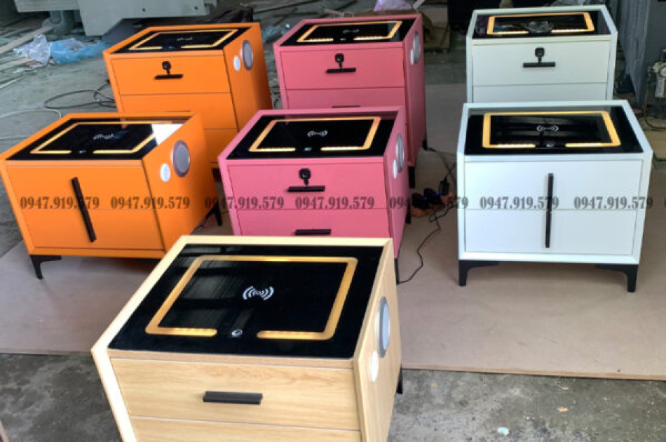 Tap Đầu Giường Thông Minh 3 Ngăn Kéo KienLux-005